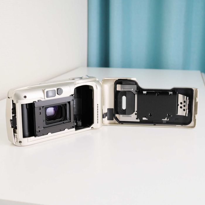 Olympus mju ii (mju 2) zoom 115 - Плівковий фотоапарат