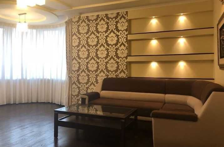 3-кімнатна квартира в Центрі • 102 м² • Якісний ремонт!