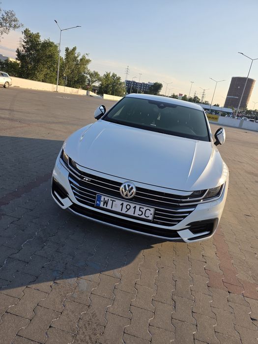 Volkswagen Arteon R Line