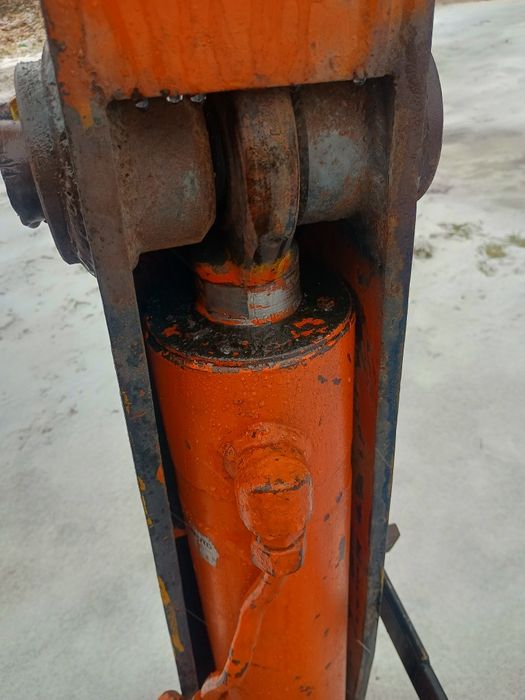 Лапи до маніпулятора