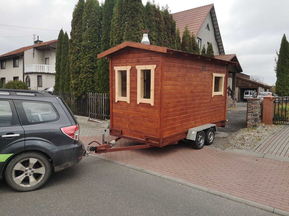 Sauna mobilna na przyczepie samochodowej
