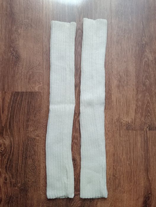 NOWE Rękawy kremowe