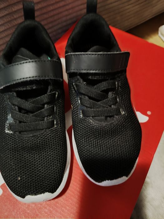 Buty sportowe Puma rozmiar 29, super stan
