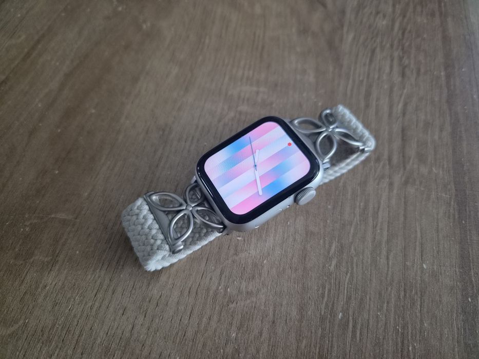 Apple watch SE 40mm dużo pasków stan bdb