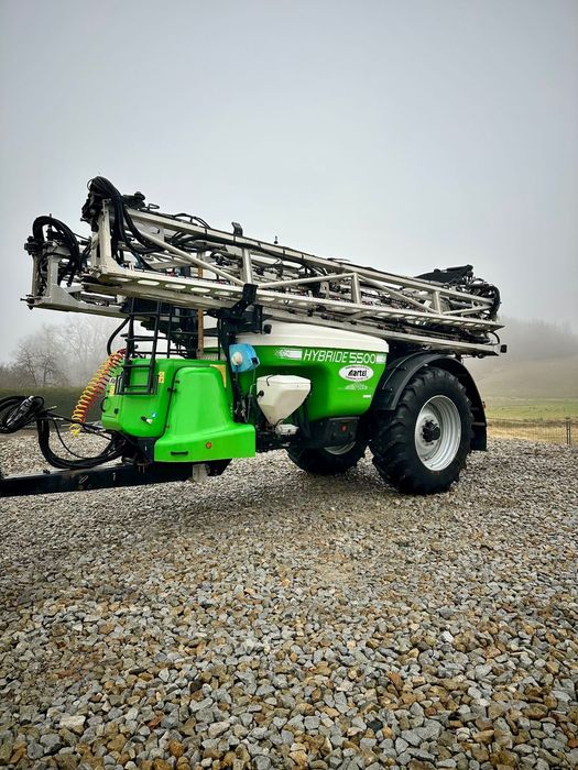 Blanchard Pommier  Piękny Opryskiwacz Blanchard Pommier 5.5L GPS Amazone Lemken Rau