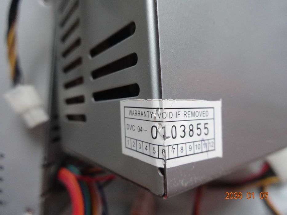 Блок живлення CODEGEN 300W та CHIEFTEC 150W (1999 р) обламбовані усі.