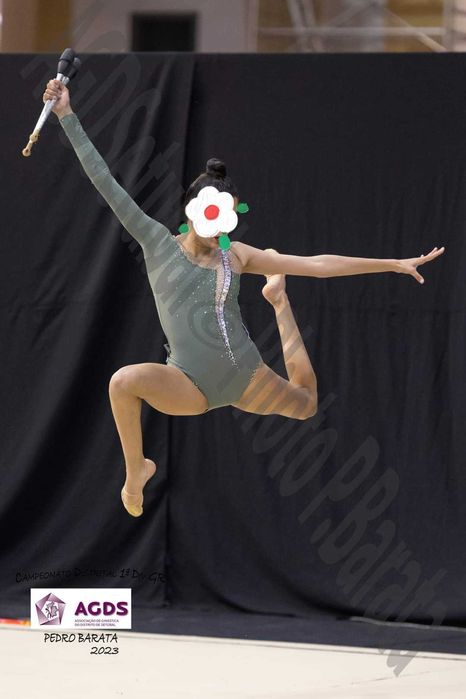 Fato de Ginástica Rítmica l- COMO NOVO