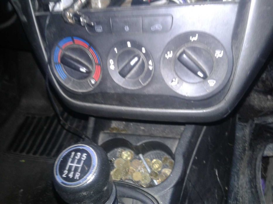 Fiat Grande Punto 1.4 8V benzyna Drzwi Klapa Zderzak Szyba Maska Lampa