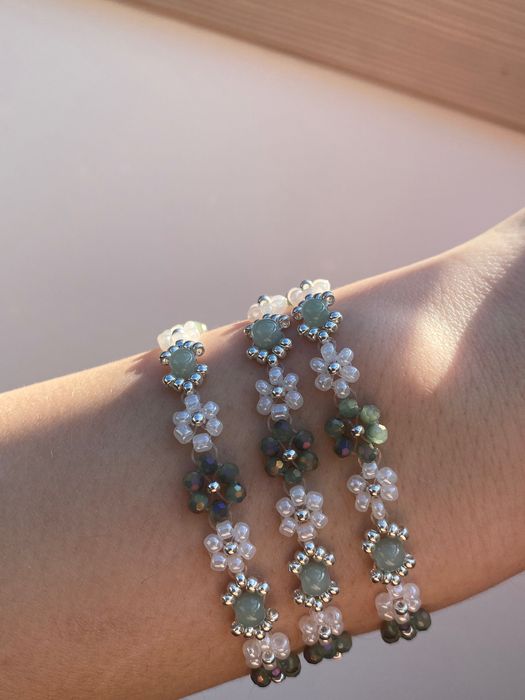 srebrna bransoletka z kryształkami