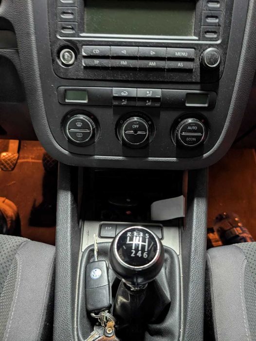 Volkswagen Golf V 1.9 TDI