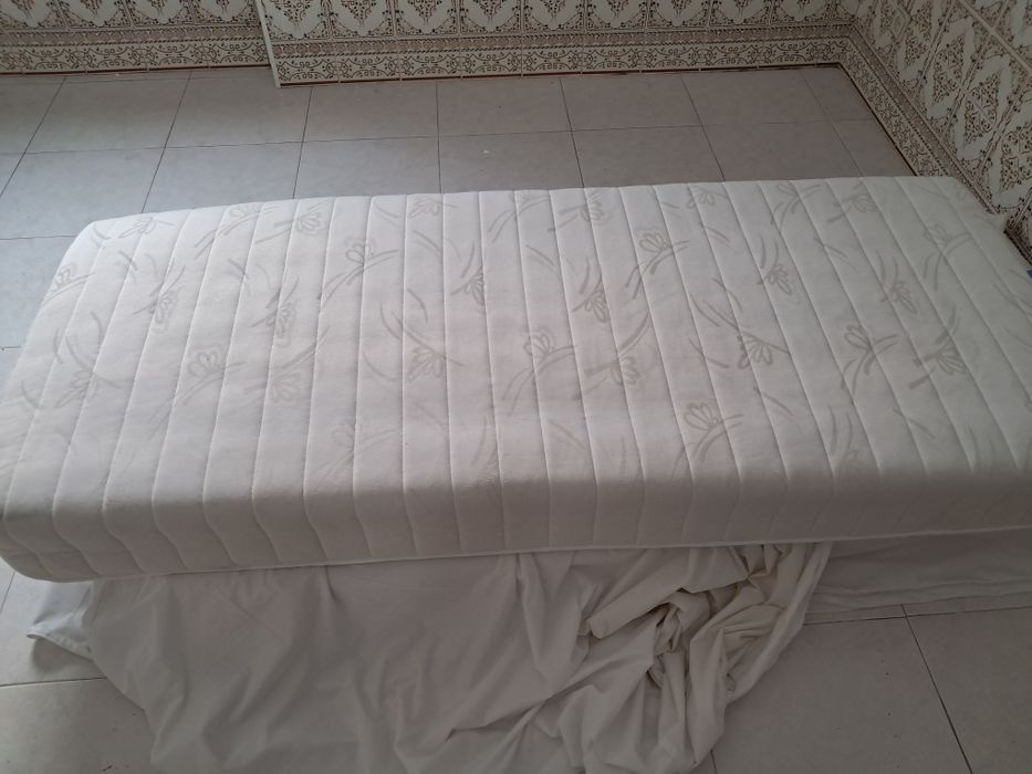 Colchao solteiro 185×80