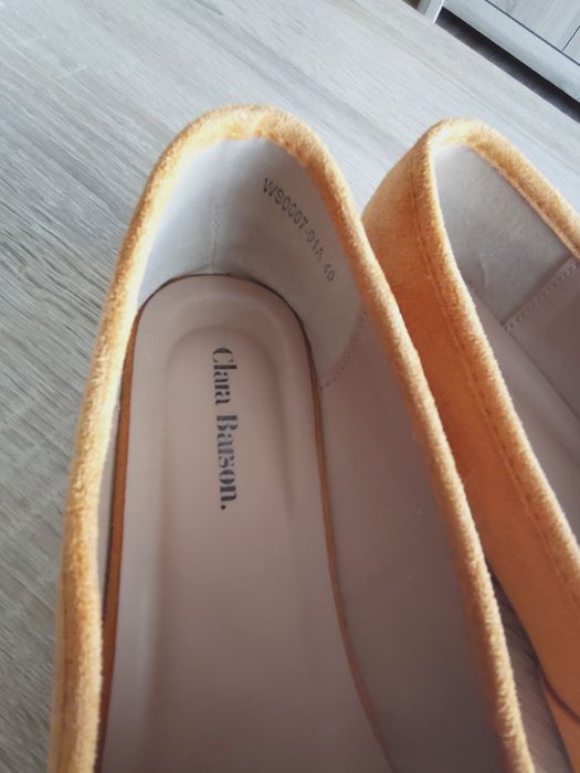 Baleriny musztardowe