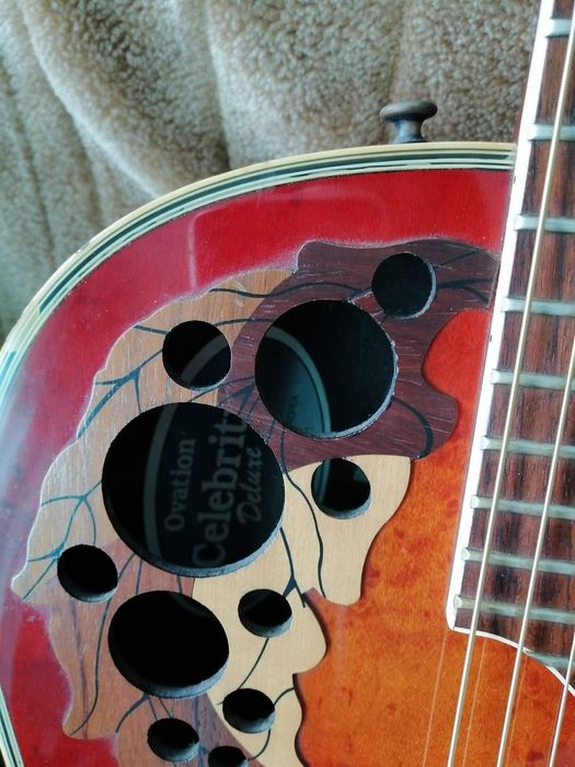 Viola electro acústica