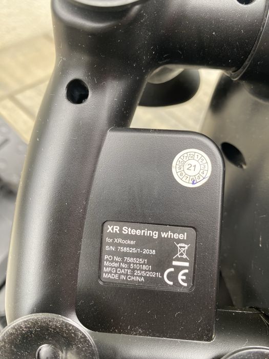 Kierownica do gier z pedałami