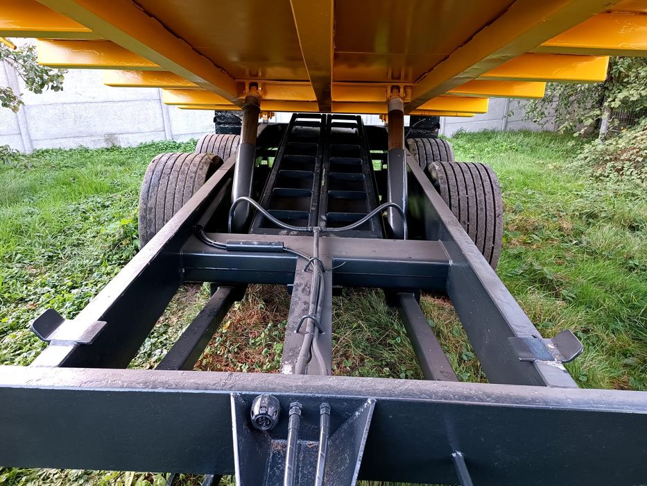 Przyczepa tandem Herbst z najazdami i kiprem. 13500 dmc