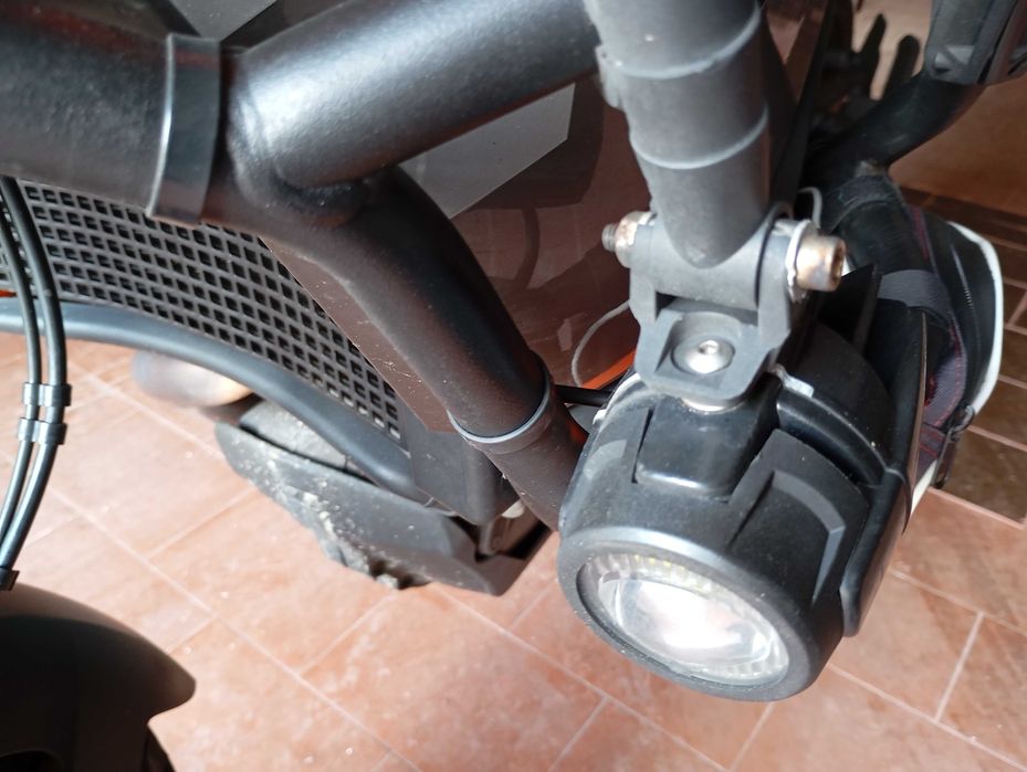 Vendo KTM 1190 adventure out.2013