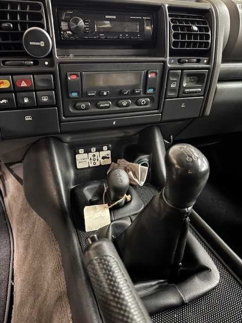 Vendo Land Rover 2.5 TDI em bom estado — photo 4