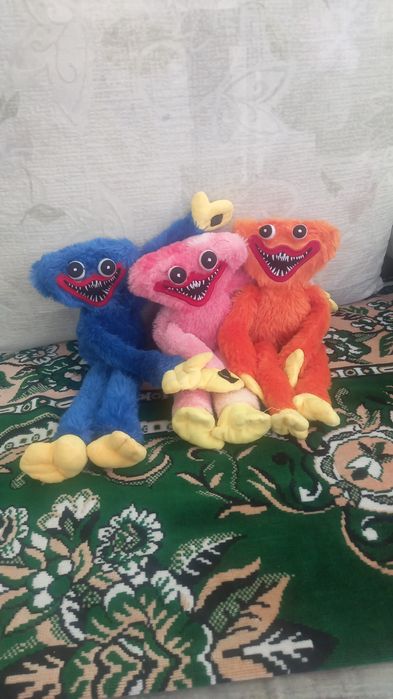 Детские игрушки .