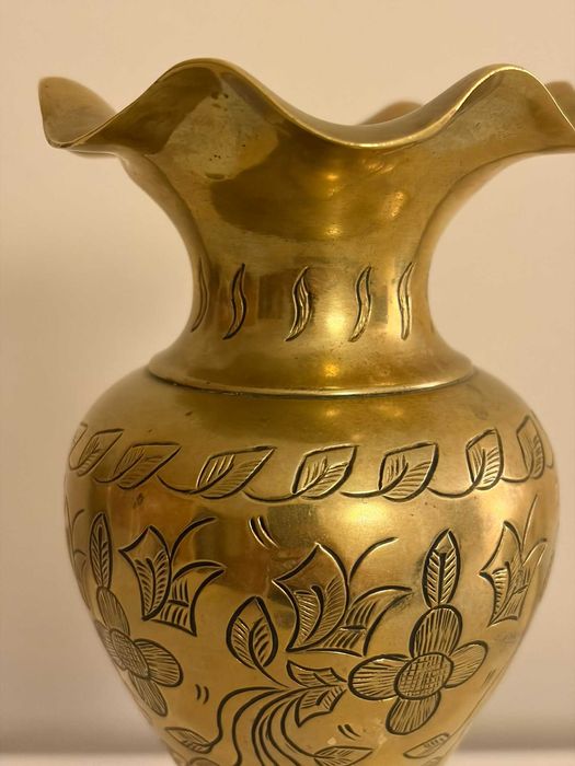 Vaso de Latão Gravado – Artesanal – Vintage