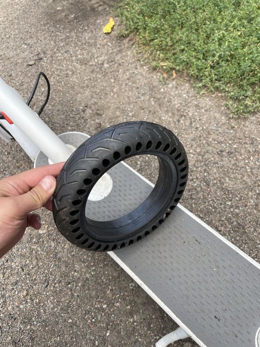 Продам електросамокат фірми TTG SM F6 36V 8AH білий