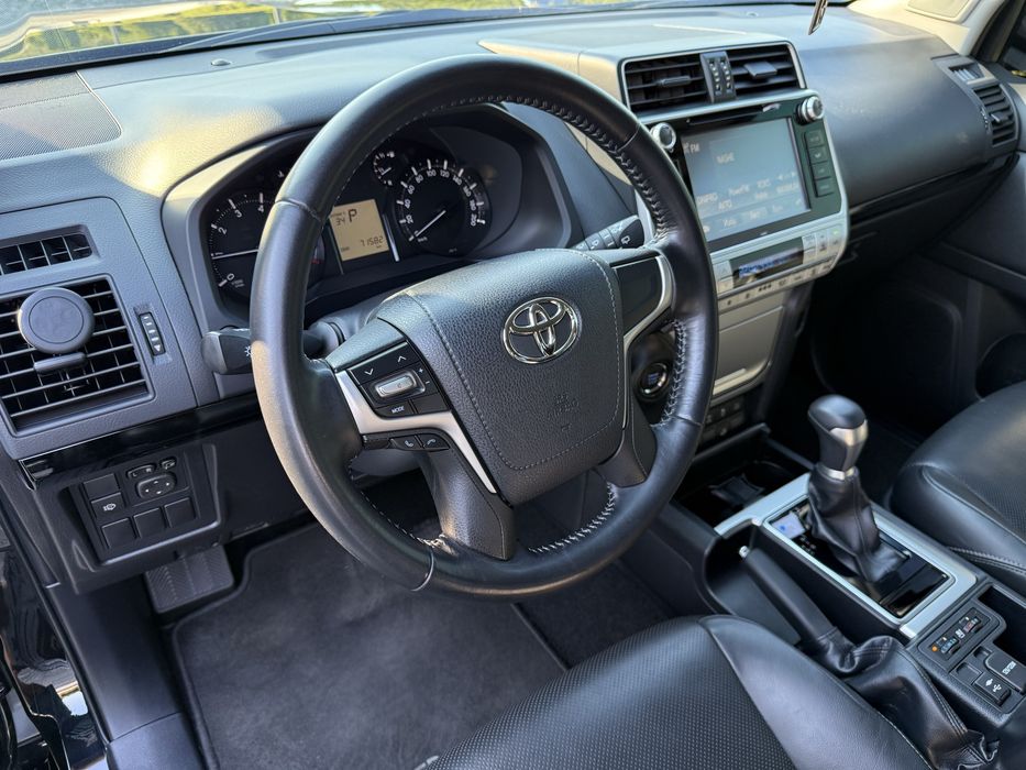 Toyota Land Cruiser Prado 2019 VIN JTEBU3FJ20K170293 фото оголошення 14 з 24
