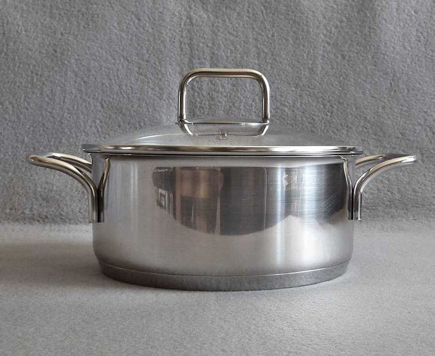 Niemiecki garnek WMF 20cm o poj. 2,7l , do indukcji
