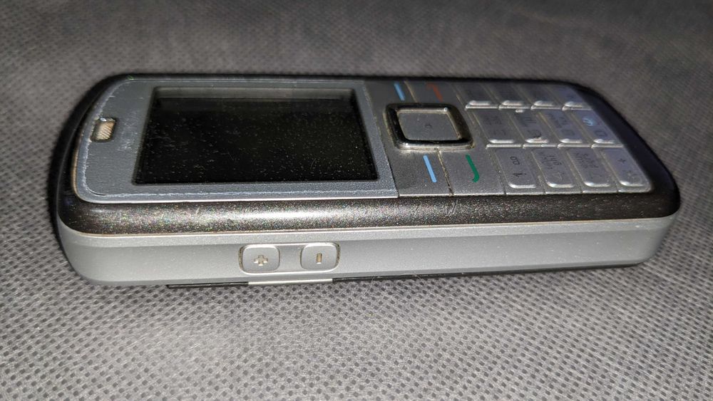 Оригинальный телефон Nokia 6070 Made in Hungary сертифицированный