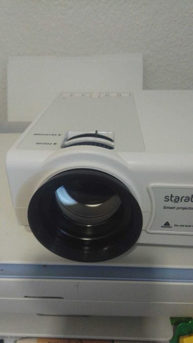Projetor Staratlas L36P Full HD 1080P Wi-Fi – Novo em Caixa