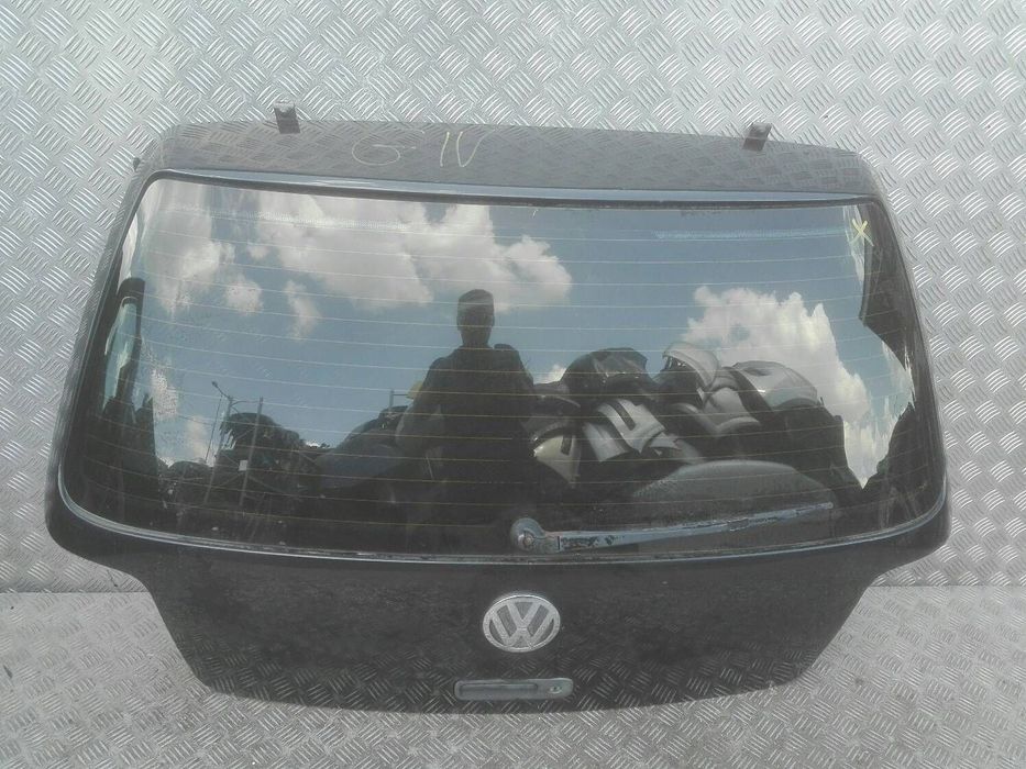 KLAPA BAGAŻNIKA VOLKSWAGEN GOLF 4