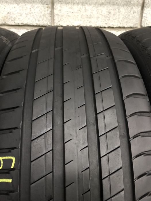 Літні шини 235/55 R19 MICHELIN