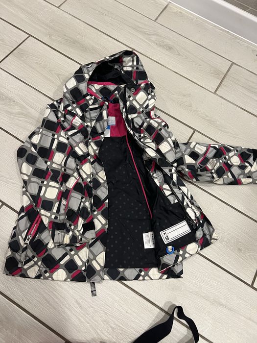 Горнолыжный костюм. Лыжный комбинезон