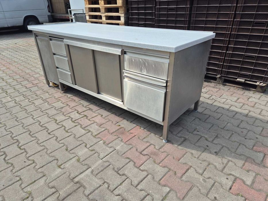 Stół  gastronomiczny