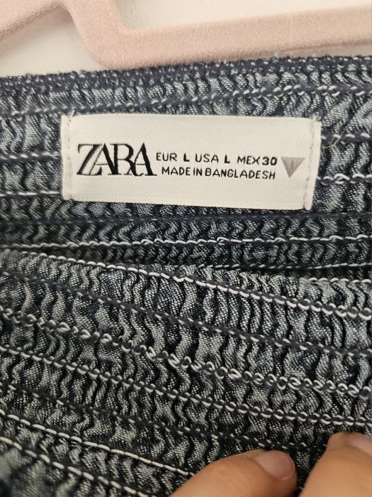 Niebieski jeansowy marszczony top Zara