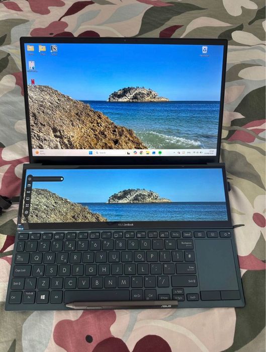 PC ASUS Zenbook UX482EA