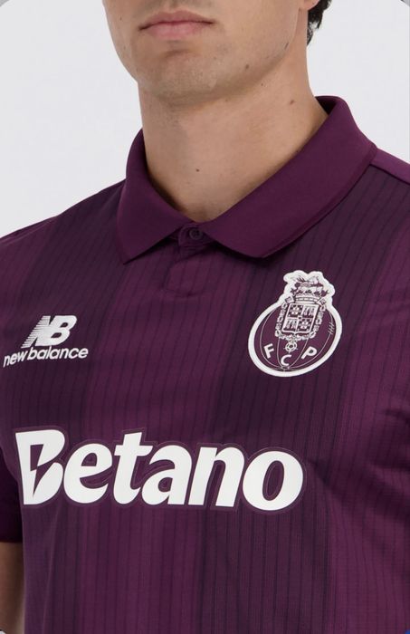 Camisola FC Porto Oficial 26/27 - Levantamento na FC Store NorteShopping