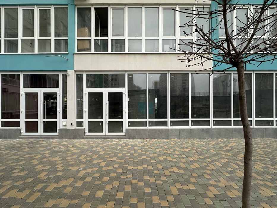 Аренда фасадного помещения в ЖК Акварель-2