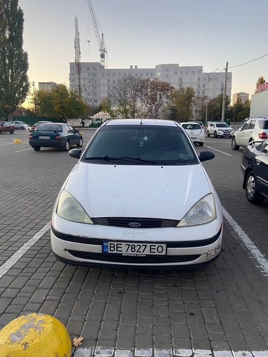 Ford Focus 1 продам.