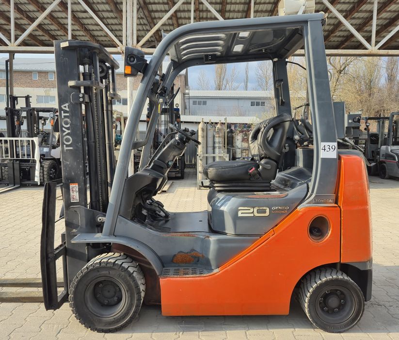 Автонавантажувач, навантажувач, вилочный погрузчик 2.0 тон.