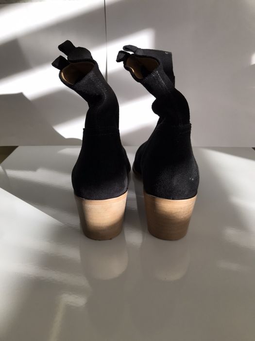 Czarne, wąskie botki/kozaki zamszowe od BAYLA roz. 40