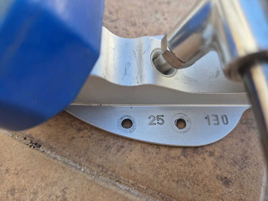 Chassi para patins  Variant Roll Line Tamanho 130
