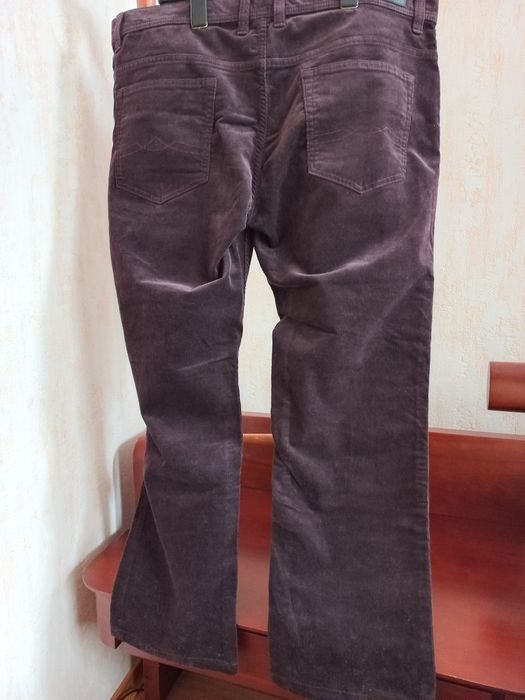 Продам вельветовые брюки 52 р