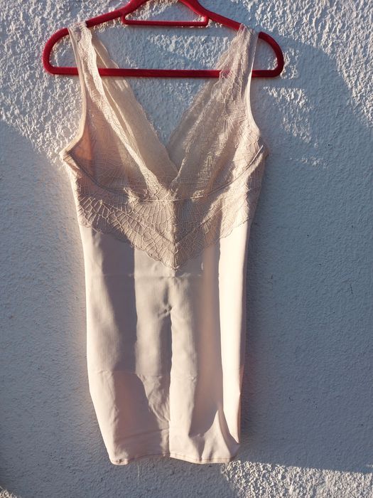 Bielizna modelujaca koszula  M&S