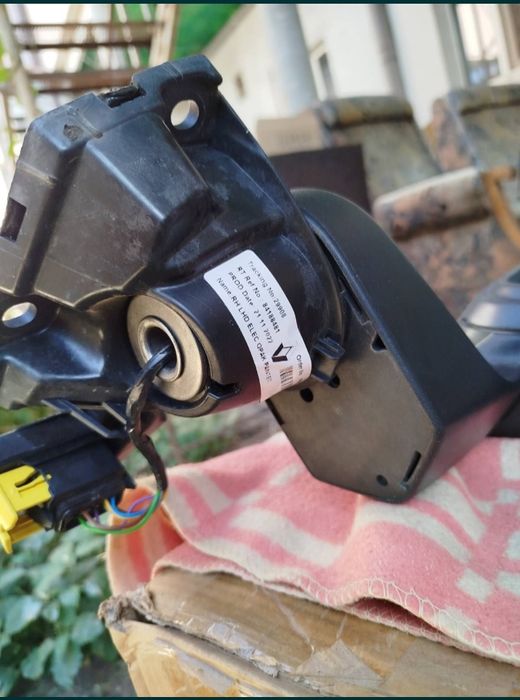 Дзеркало Renault Trucks K