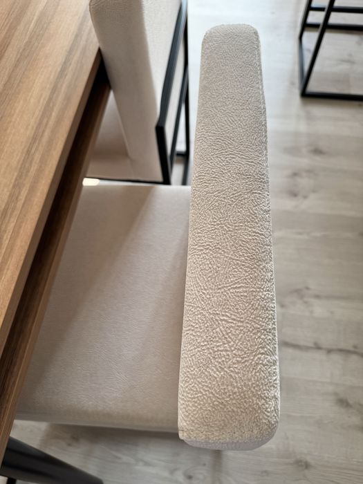 Cadeiras em ferro e tecido antigato