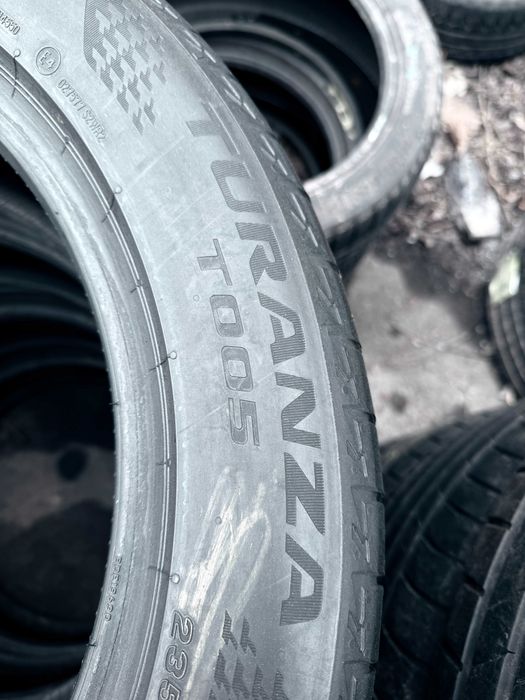 235 50 18 Bridgestone Turanza T005 90% Шини Літо