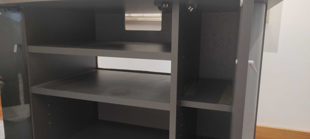 Móvel de TV como novo