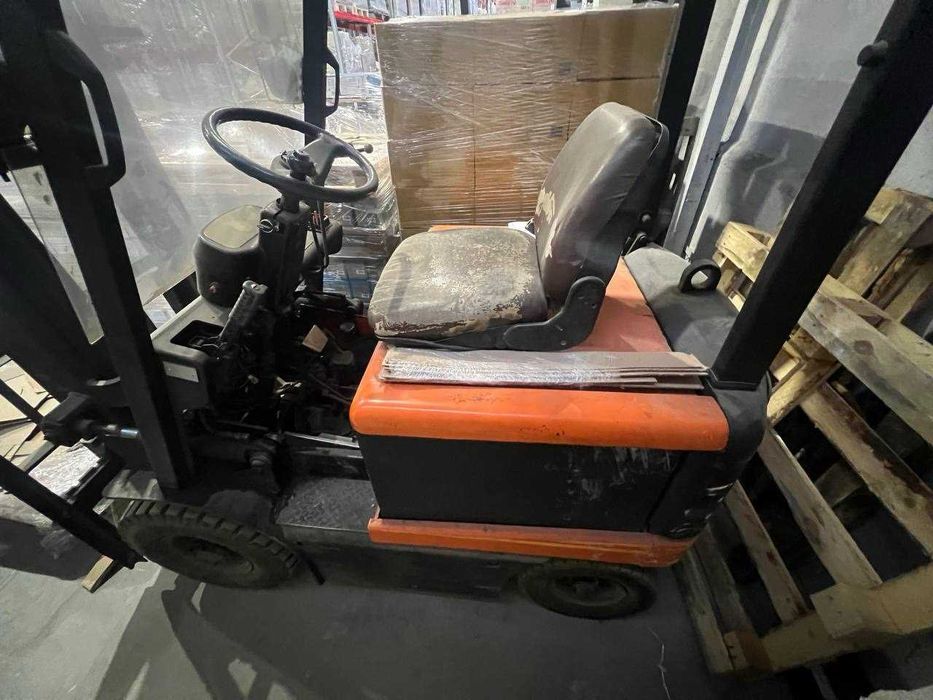 Навантажувач електричний CPD10H-Z1L б/у