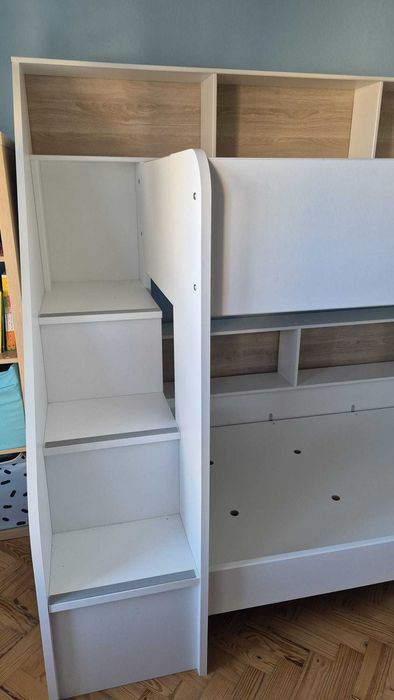 Cama Beliche com Arrumação – Excelente Estado