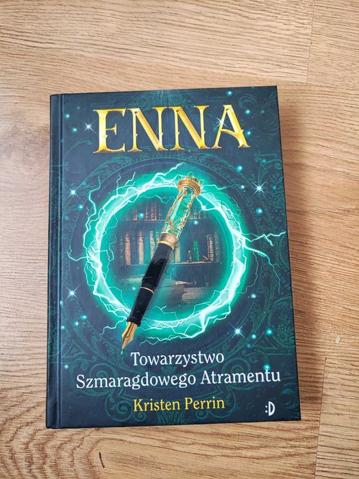 'ENNA Towarzystwo Szmaragdowego Atramentu'