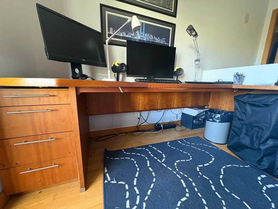 Mesa escritório de madeira de cerejeira